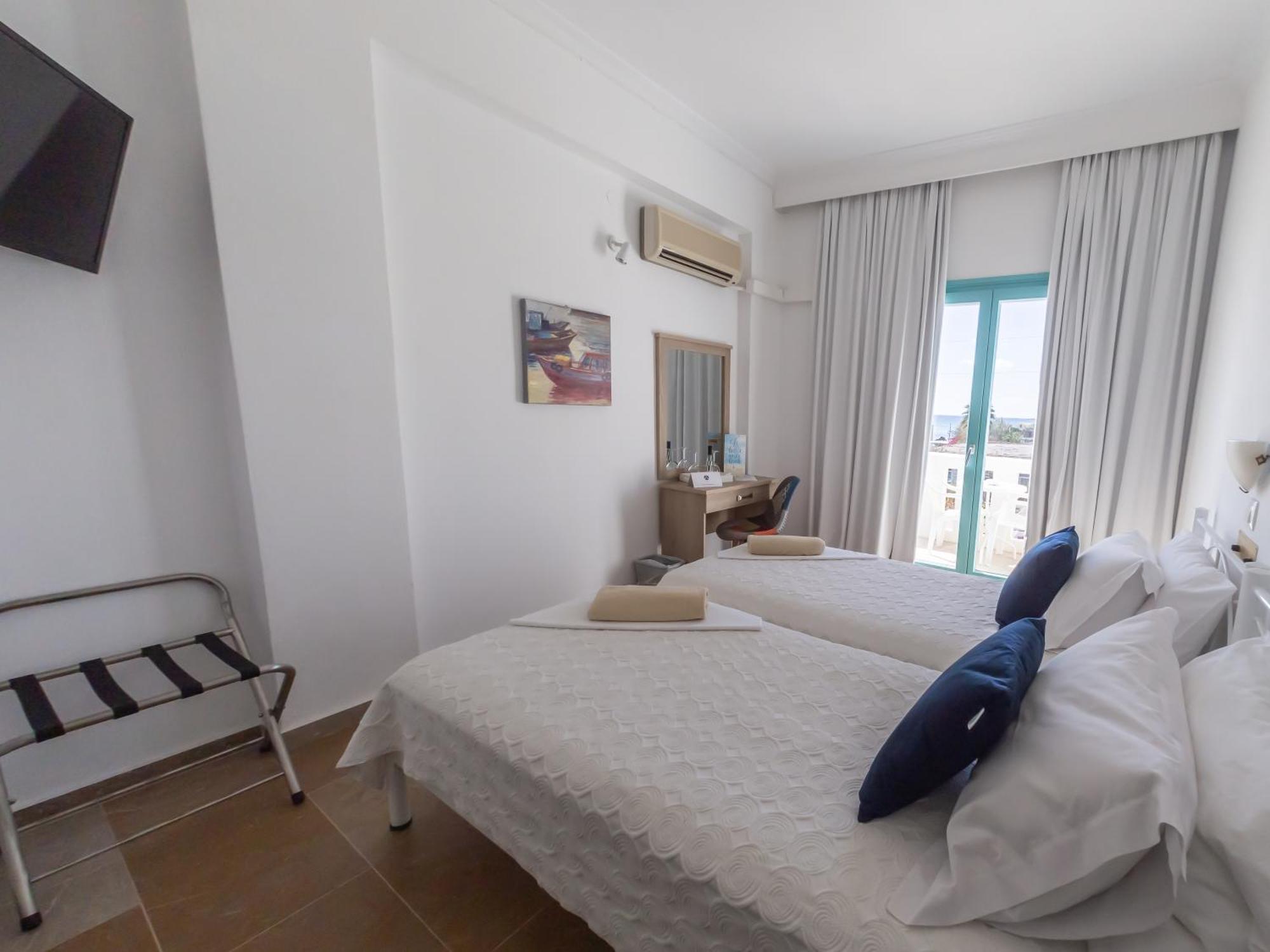 Amaryllis Beach Hotel Chrisi Akti  Cameră foto